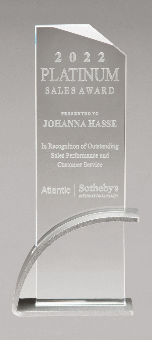 Contemporary Clear Glass Award 